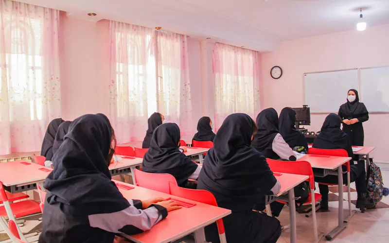 بهترین مدارس دوره دوم متوسطه دخترانه در تالش