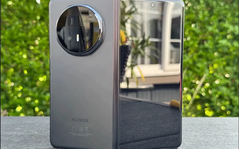 Honor Magic V5